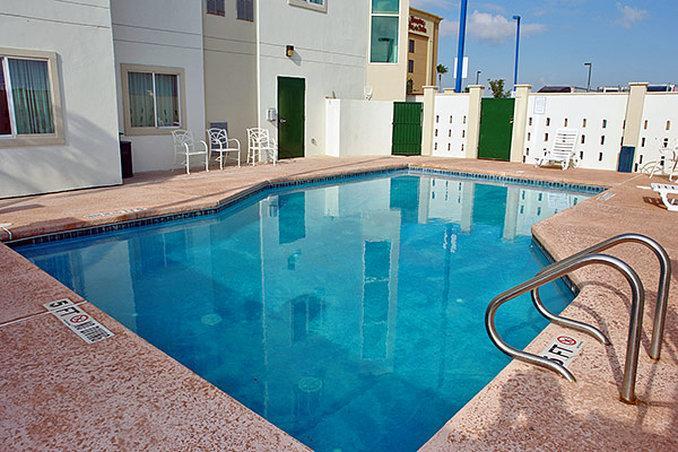 Motel 6-Pharr, Tx Екстериор снимка